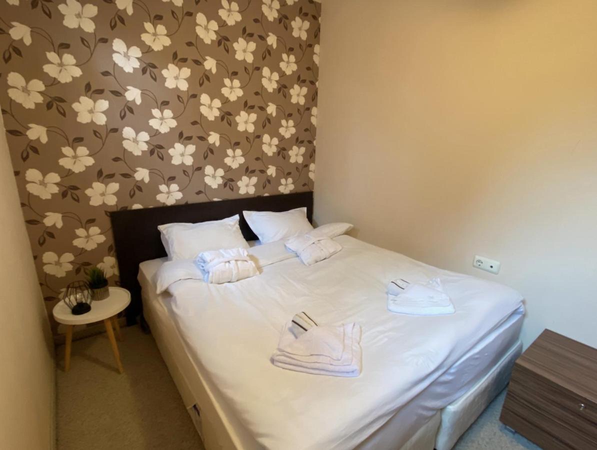 Green Life Bansko, 1 Bedroom Private Apartment D4 ภายนอก รูปภาพ